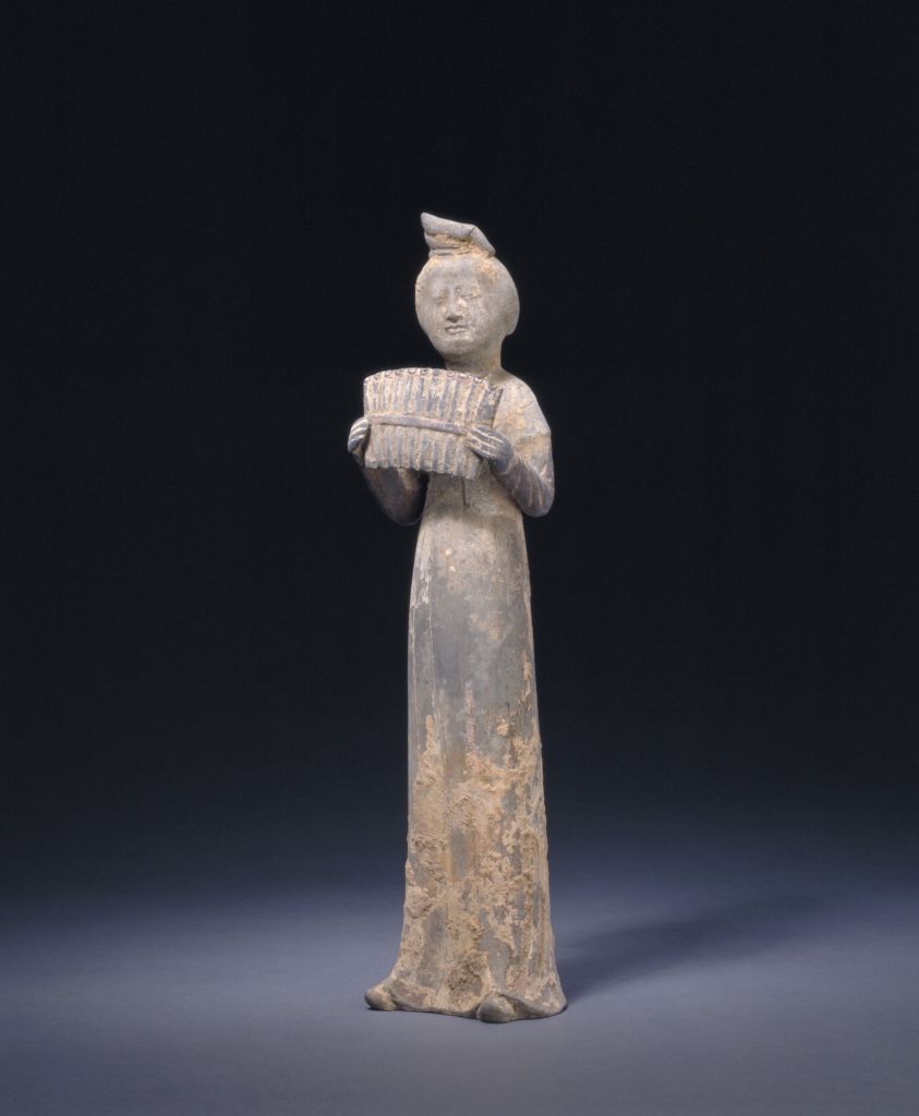 图片[1]-Pottery painted female figurines with flute-China Archive